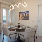 Spacious 2bdr With Balcony Arco-sempione Area, By Rentopolis *