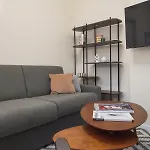 Spacious 2bdr With Balcony Arco-sempione Area, By Rentopolis
