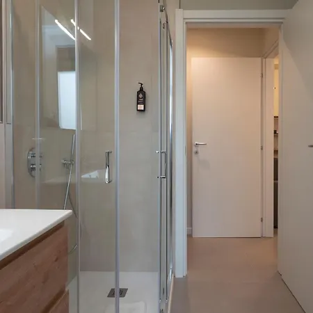 Apartmán Spacious 2bdr With Balcony Arco-sempione Area, By Rentopolis *