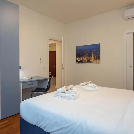 Spacious 2bdr With Balcony Arco-sempione Area, By Rentopolis Apartmán *
