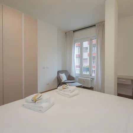 Apartmán Spacious 2bdr With Balcony Arco-sempione Area, By Rentopolis *