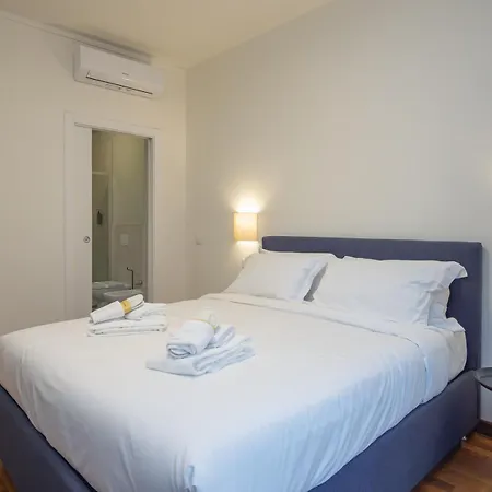 Spacious 2bdr With Balcony Arco-sempione Area, By Rentopolis Milán