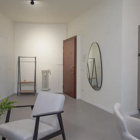 Spacious 2bdr With Balcony Arco-sempione Area, By Rentopolis アパート *